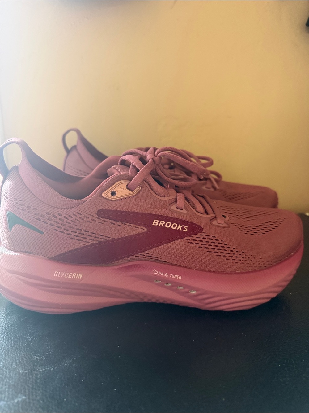 Brooks Women’s Running Glycerin 22 - Picture 3 of 3